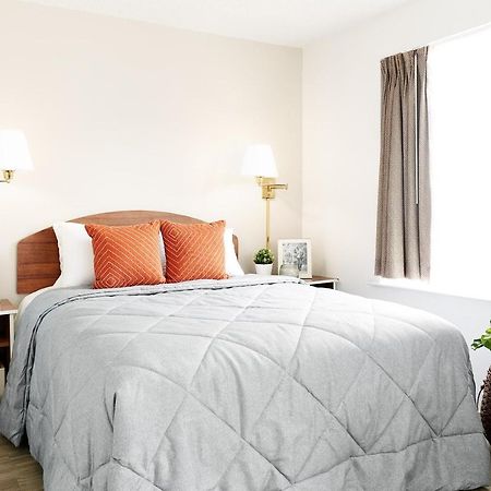 Intown Suites Extended Stay San Antonio Tx - Nacogdoches Road Bagian luar foto