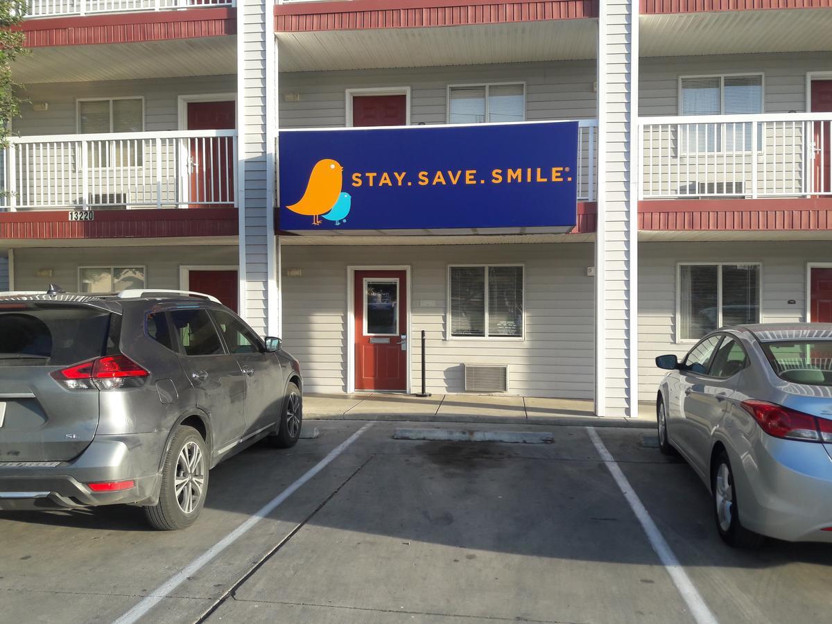 Intown Suites Extended Stay San Antonio Tx - Nacogdoches Road Bagian luar foto