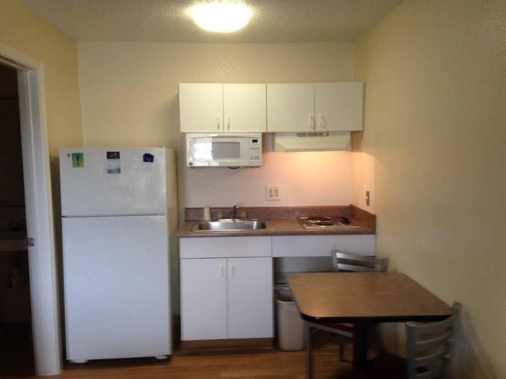 Intown Suites Extended Stay San Antonio Tx - Nacogdoches Road Bagian luar foto
